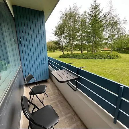 Lejlighed Nyrenoveret Med Balkon Og Parkering Esbjerg